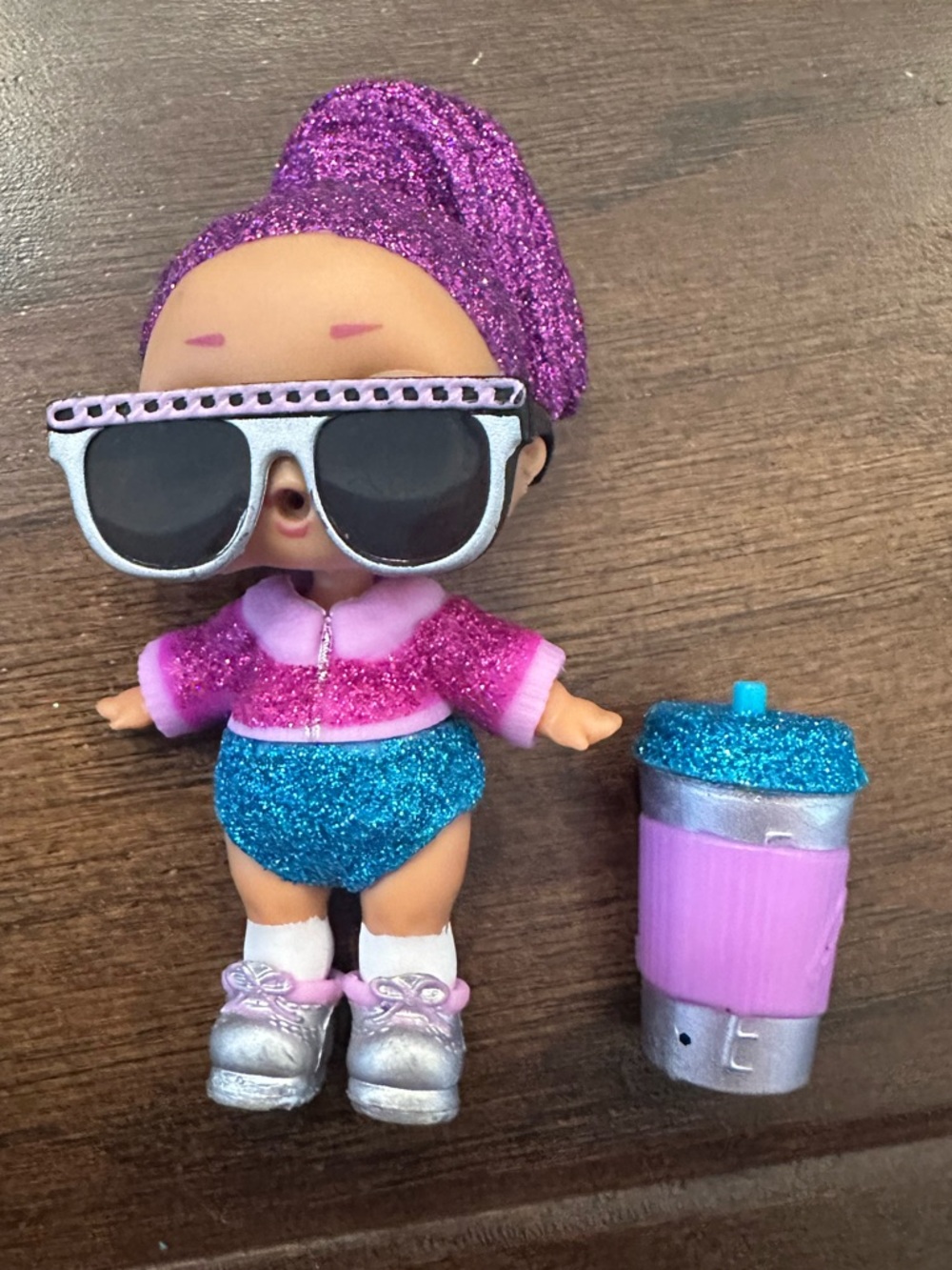 EUC L.O.L. Surprise! Glitter Doll with Pink Jacket, Purple Hair & Blue Outfit